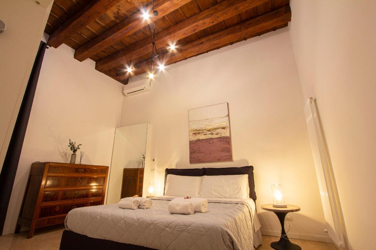 Le Damigelle Apartment Verona Bagian luar foto